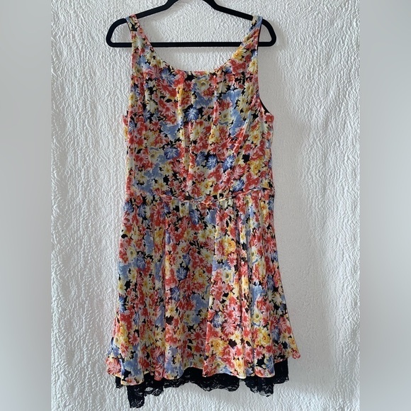 BETSEY JOHNSON Floral Laced Trim Fit & Flare Mini Dress - Picture 3 of 7